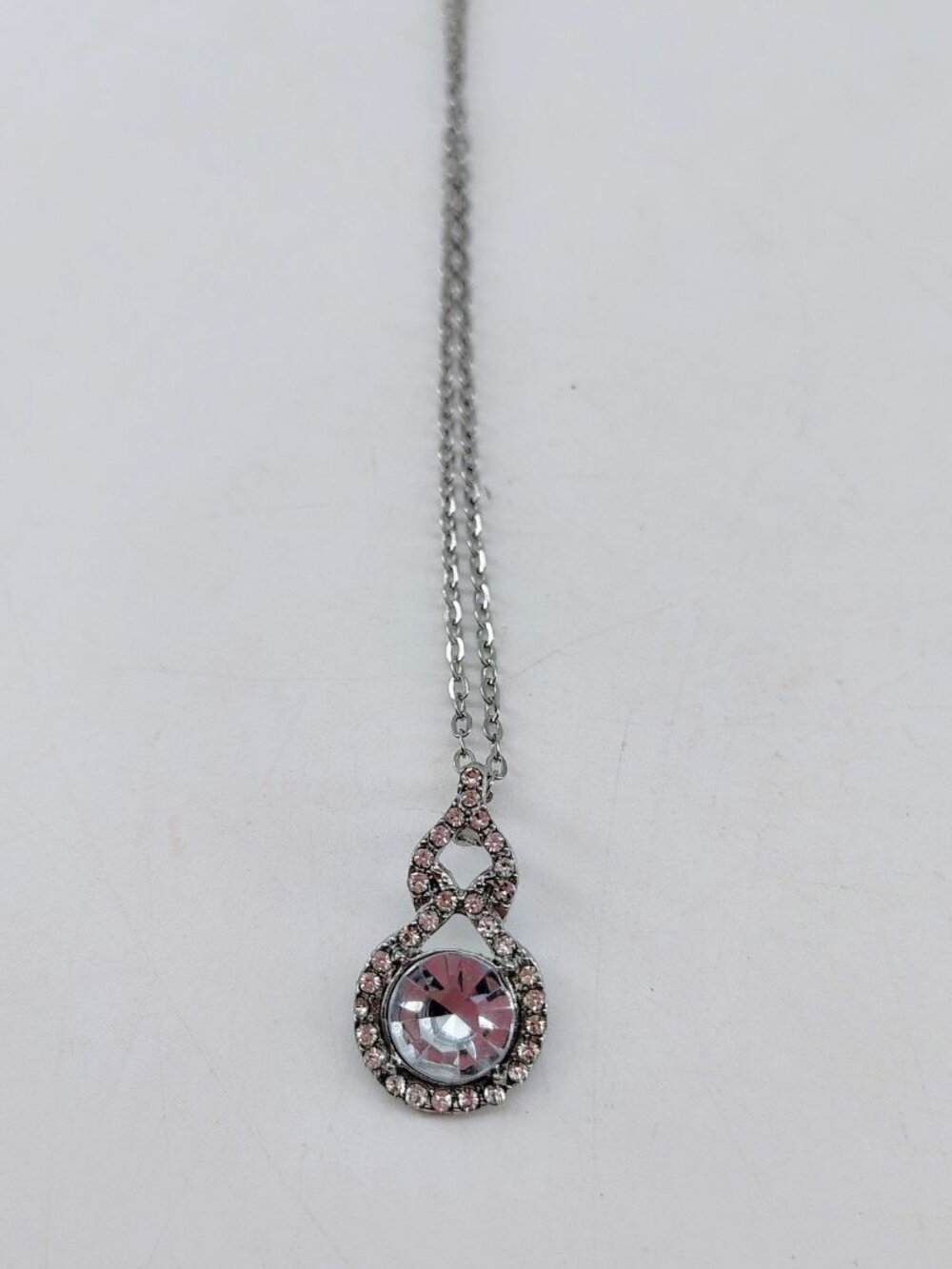 Elegant Silver Tone Pink Faceted Stone Infinity Pendant Necklace Fashion Jewelry